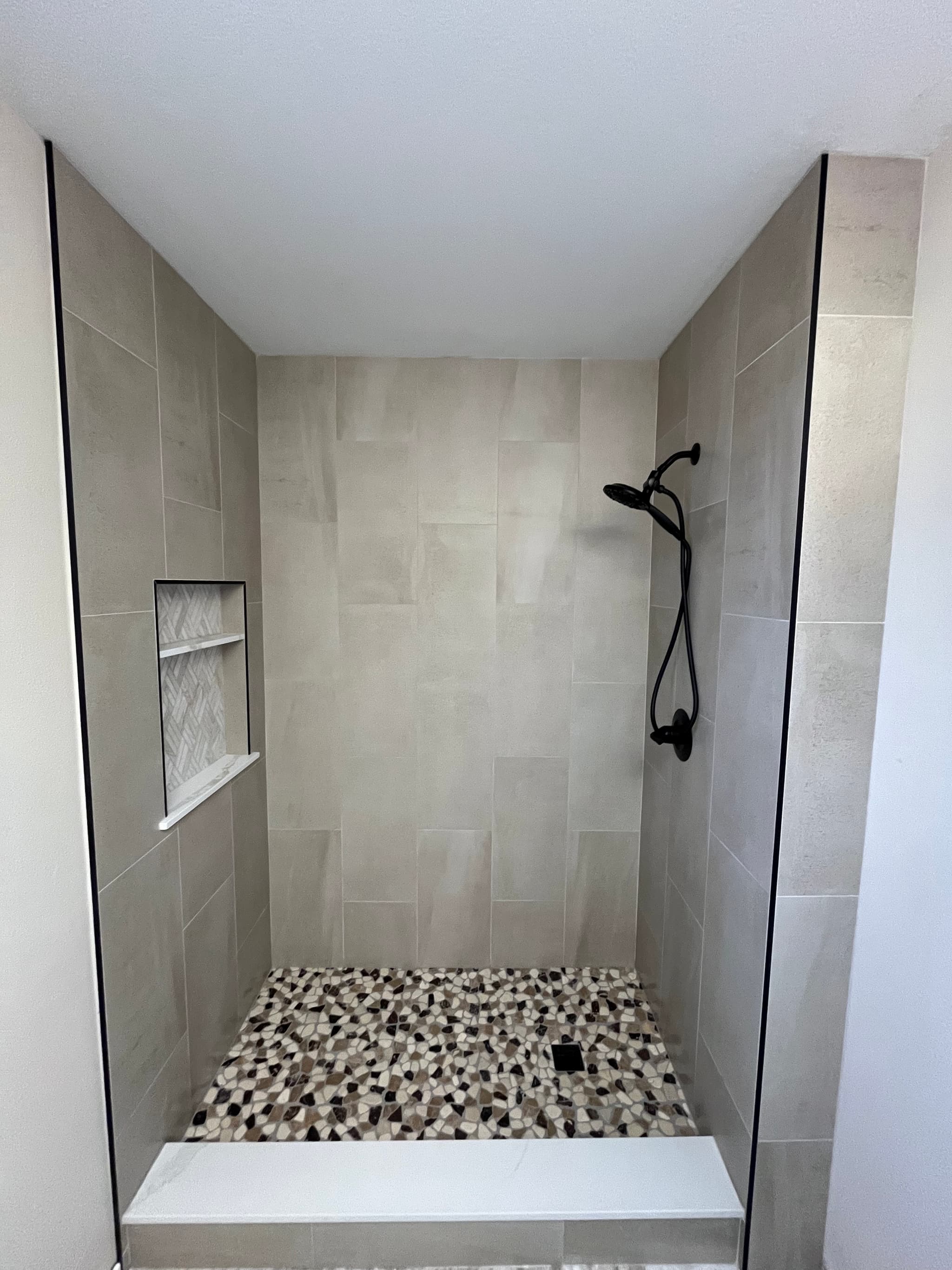 Tile installation in Palm Springs, CA